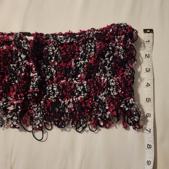 Neck Warner Scarf - Picture 4 of 4
